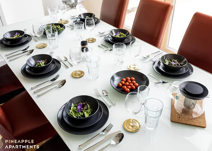 Pineapple - Zwinger Vi - 98qm - 1x Free Parking *